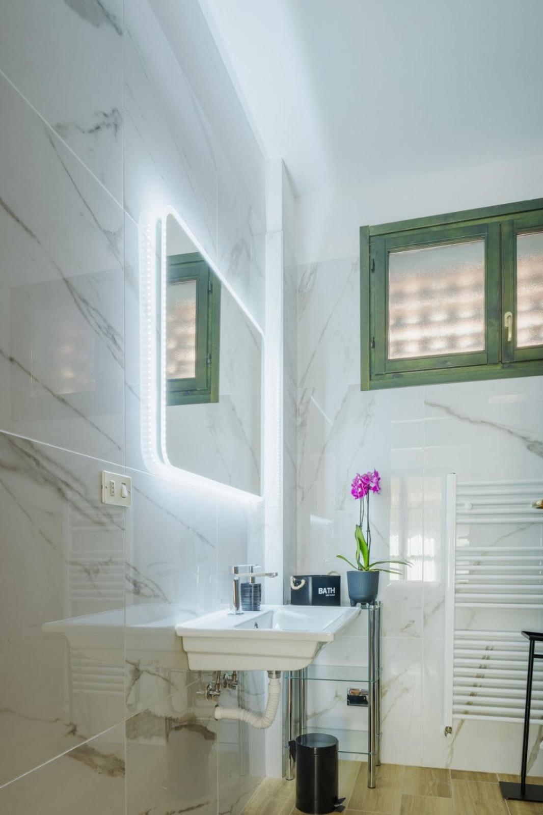 Casa Louise - Appartamento Don Bedetti Bologna Esterno foto